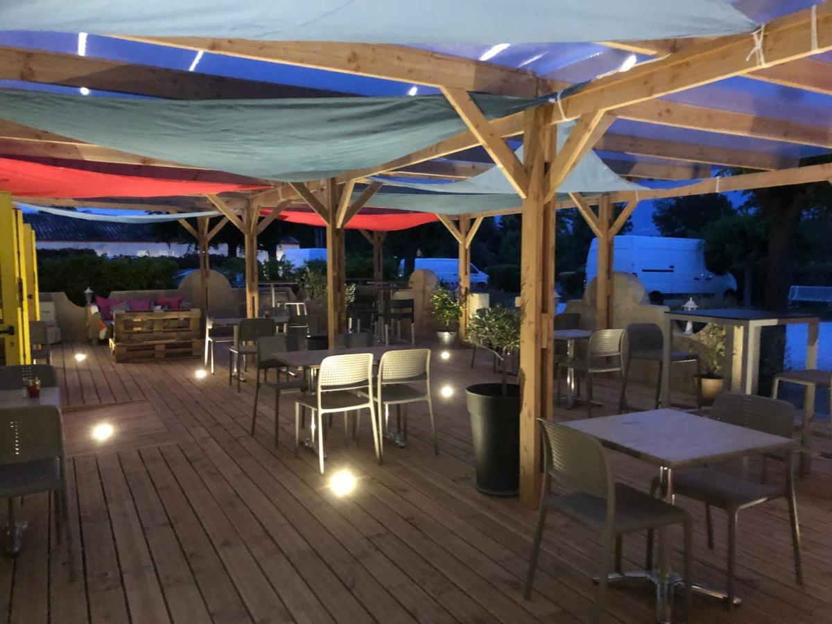 Logis Hotel Restaurant Le Clos Saint Loup Bram Екстер'єр фото